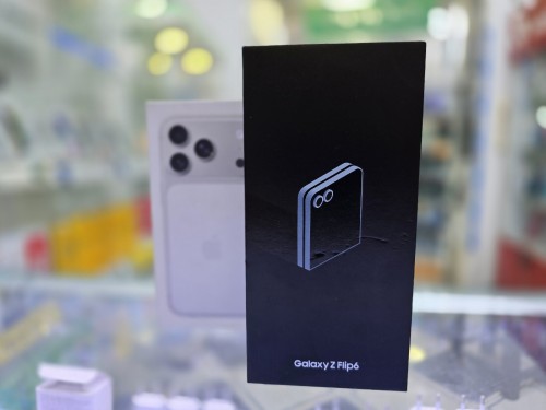 Samsung Galaxy Z Flip6