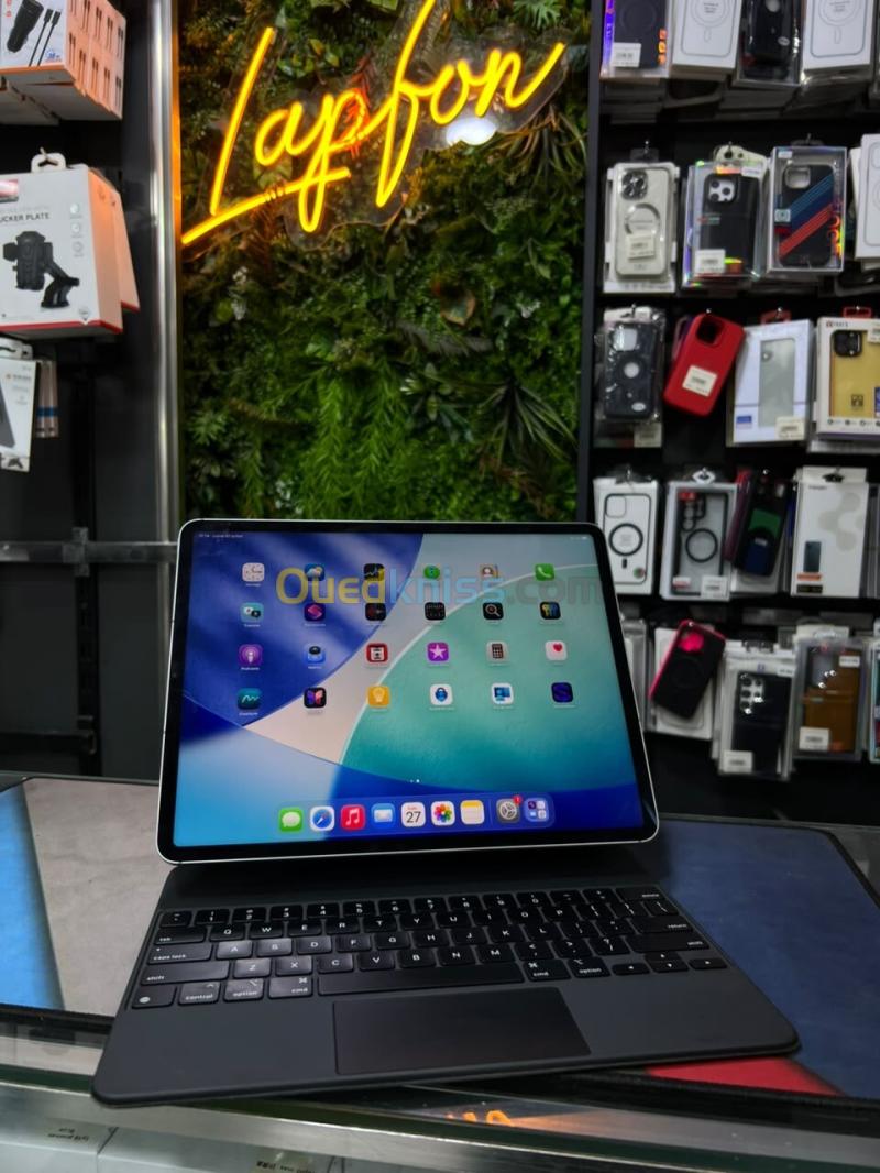 APPLE IPAD PRO 2022 MDM M2 256GB 12.9 5G/WIFI + MAGIC KEYBORD