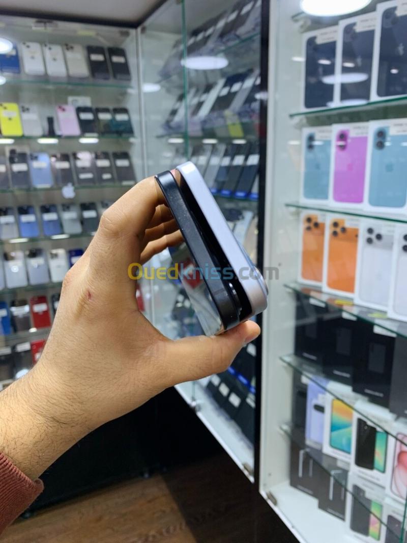 Apple iPhone 15 Plus