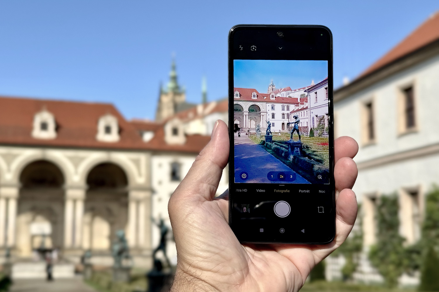 Xiaomi 14T Pro et 15 : des flagships aux prix agressifs